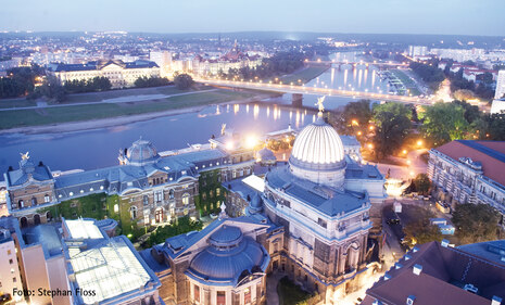 Stadtblick über Dresden von der Hochschule der Bildenen Künste zur Frauenkirche